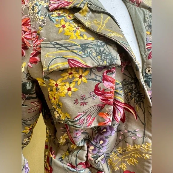 Floral Safari Jacket - Picture 4 of 15